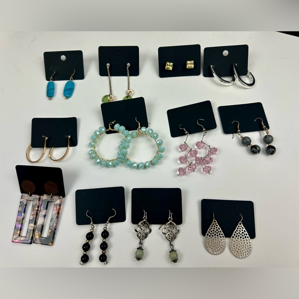 Earring lot